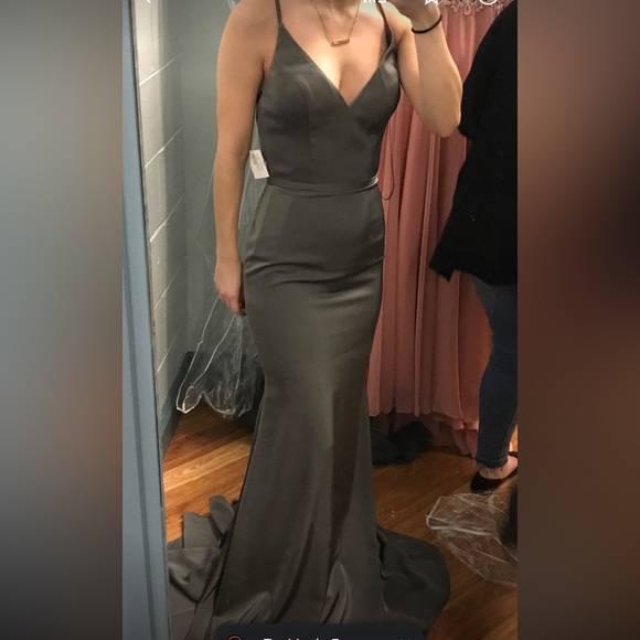 Prom gown - Picture 4 of 4